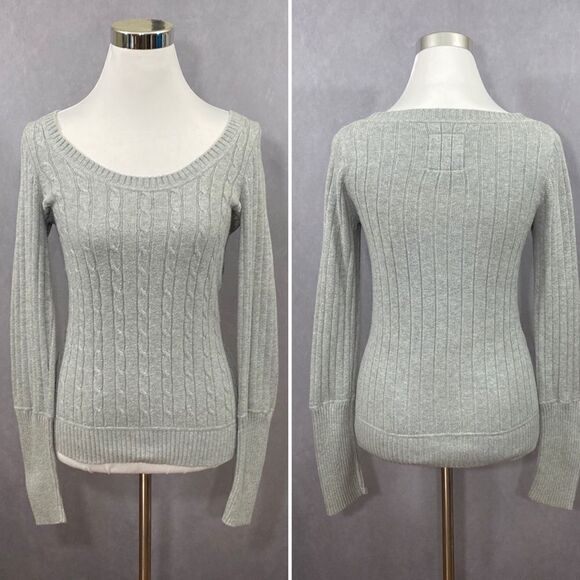 Red Camel Long Sleeve Sweater - Picture 2 of 7